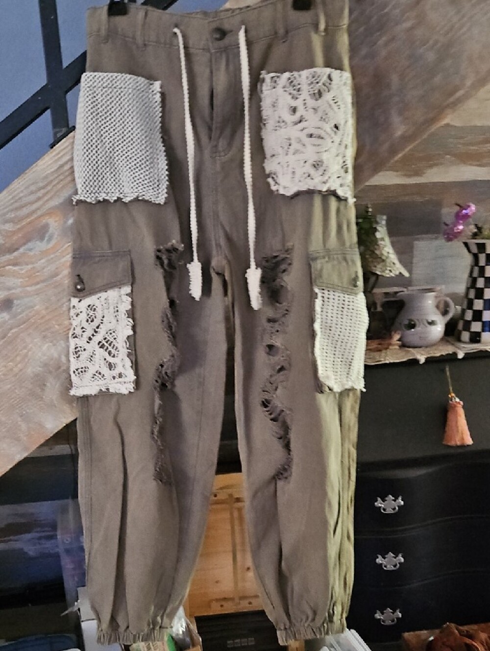 POL Distressed Joggers - Picture 1 of 4